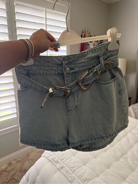 Le Lis Light Blue Denim Shorts with Western Buckle Belt